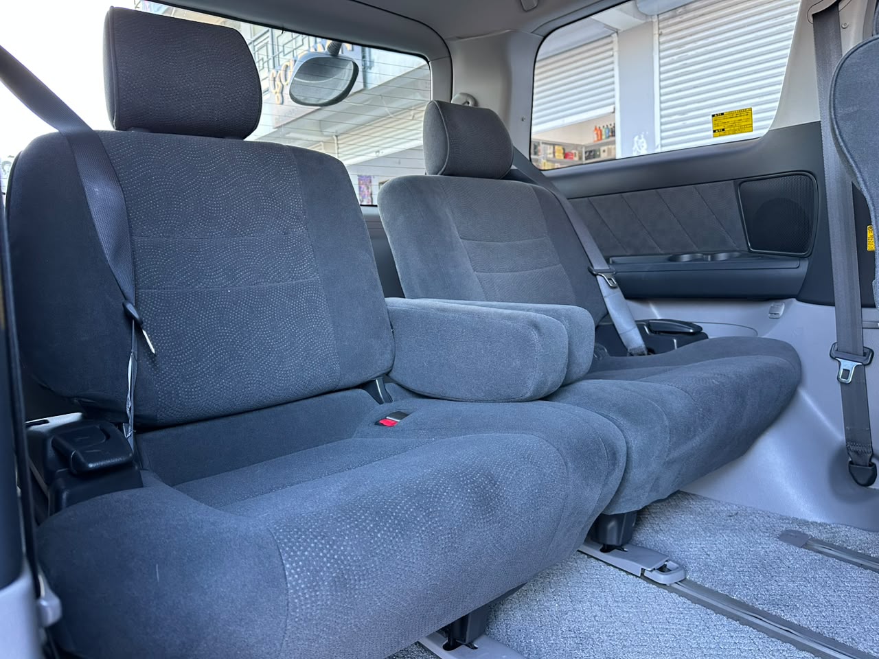 TOYOTA ALPHARD thumbnail 4